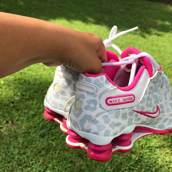nike shox leopard print